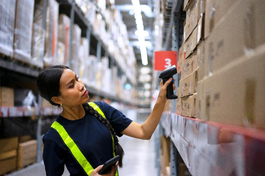 Efficient Warehouse Operations